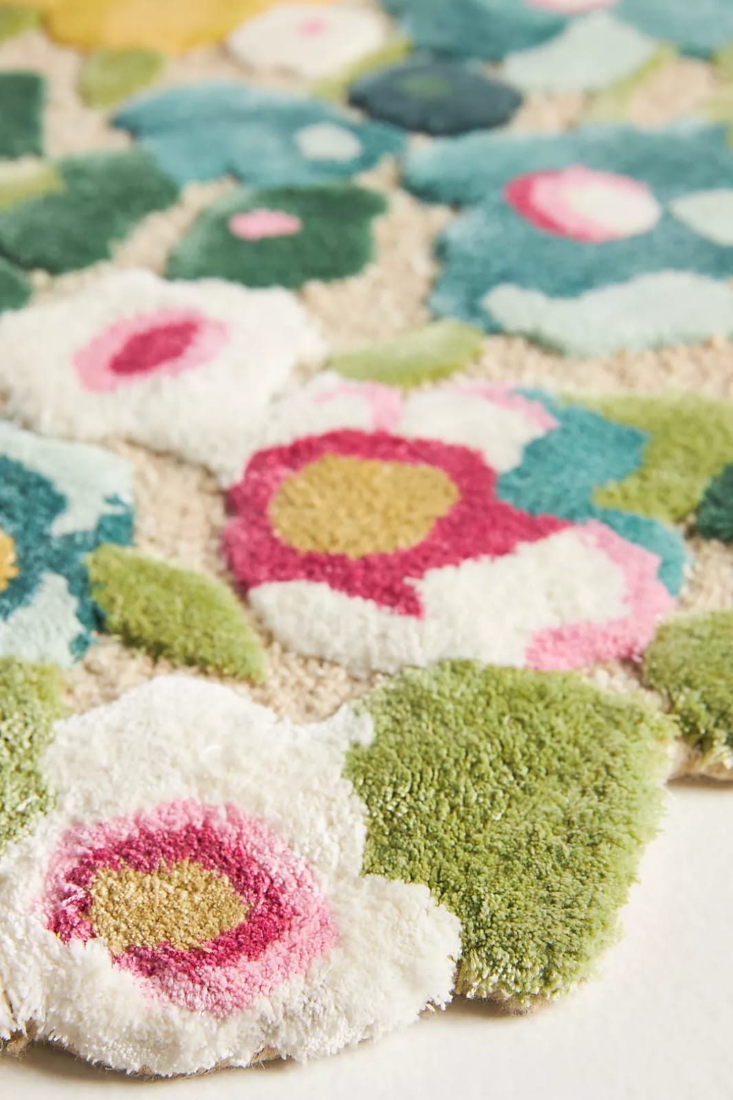 Hand Tufted Floral Rug, Multicolor Botanical Wool Area Rug, Pink Blue Yellow Handmade Carpet for Living Room Bedroom Nursery