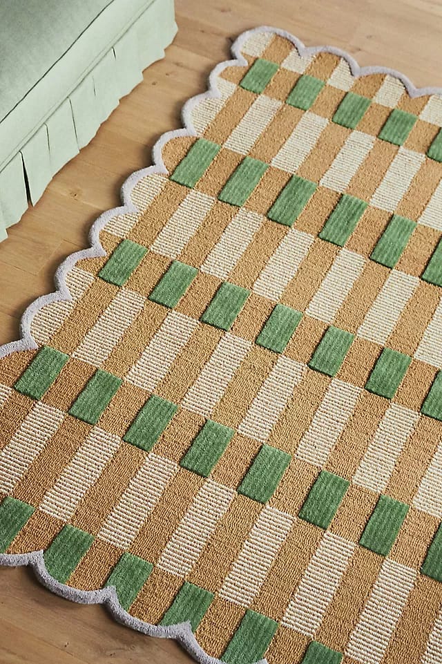 Scalloped Plaid Hand Tufted Wool Rug – Green & Natural